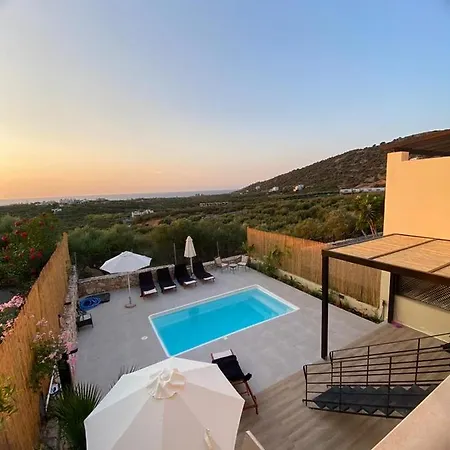 Villa - Eleftheria Sissi (Crete)